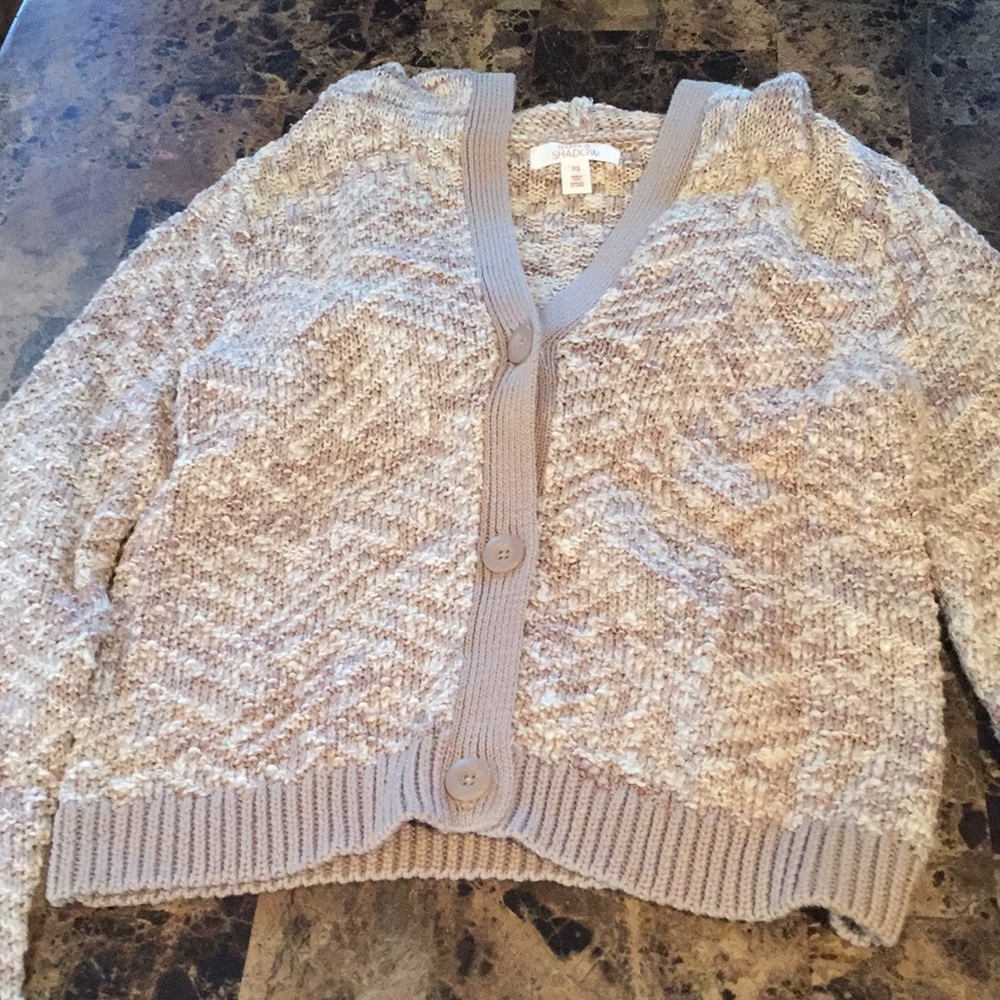Cardigan/ sweater